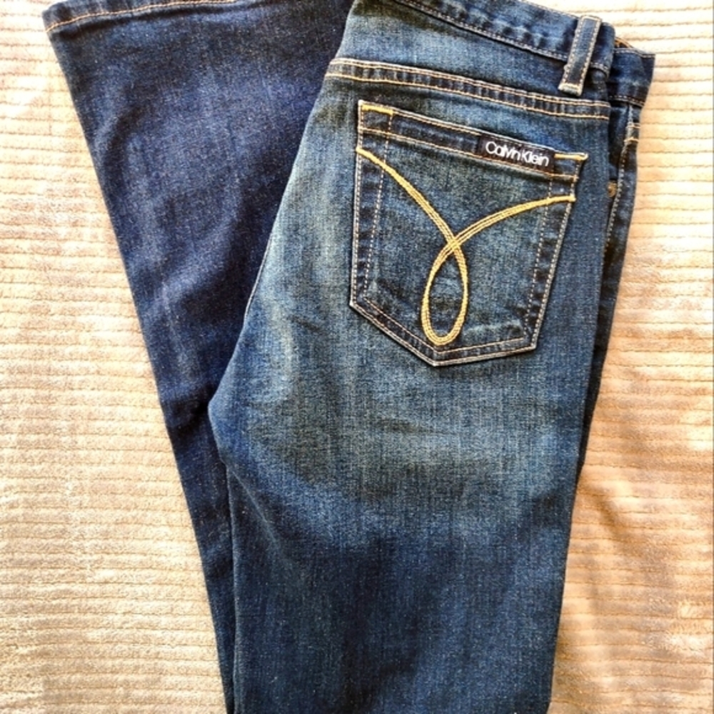Calvin Klein, Vintage, "Flare Leg" Size 2, Like New, old school denim